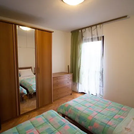 Cherry Apartmán *